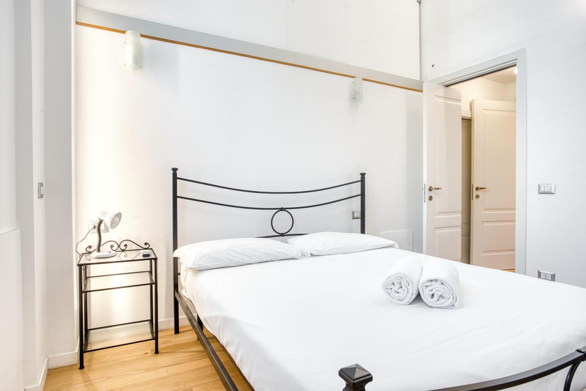 מילאנו Walk To Navigli - Via Gola - 2 Bedrooms Apt מראה חיצוני תמונה
